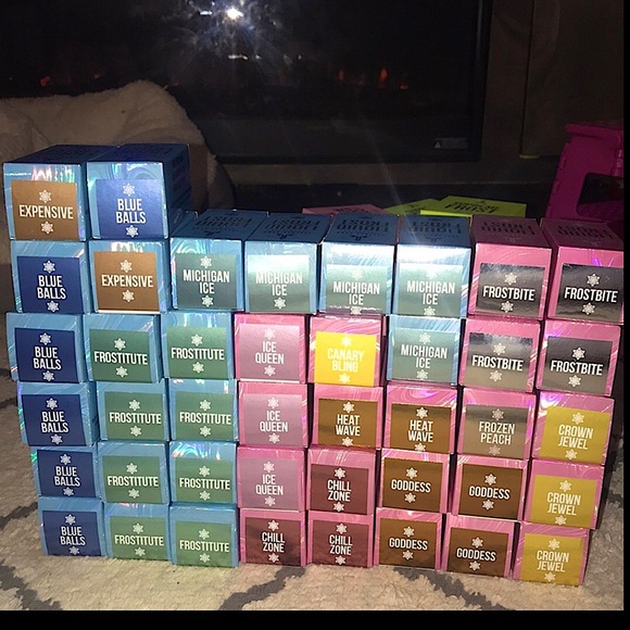 ‼️LAST ONE‼️🆕💓JEFFREE STAR: “Crown Jewel” Liquid Frost - Picture 2 of 8